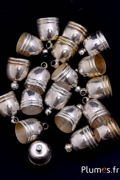 Embout - longeur 13 mm, Ø 8 mm, trou 2 mm - argenté